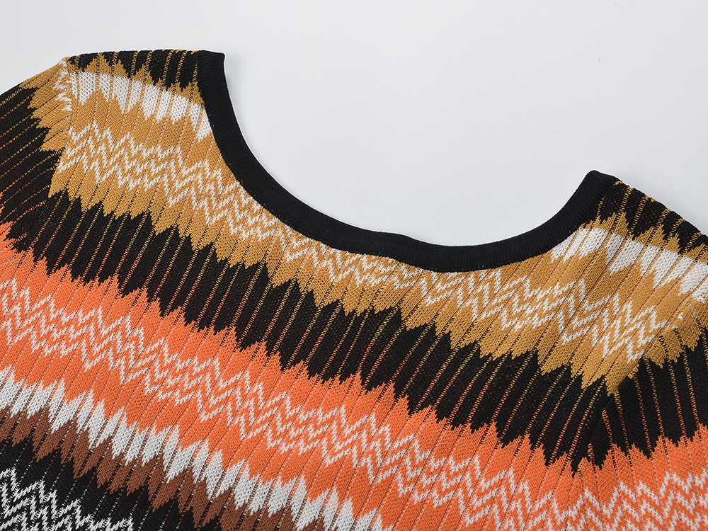 Wave patterns fashion mixed colors autumn and winter dress