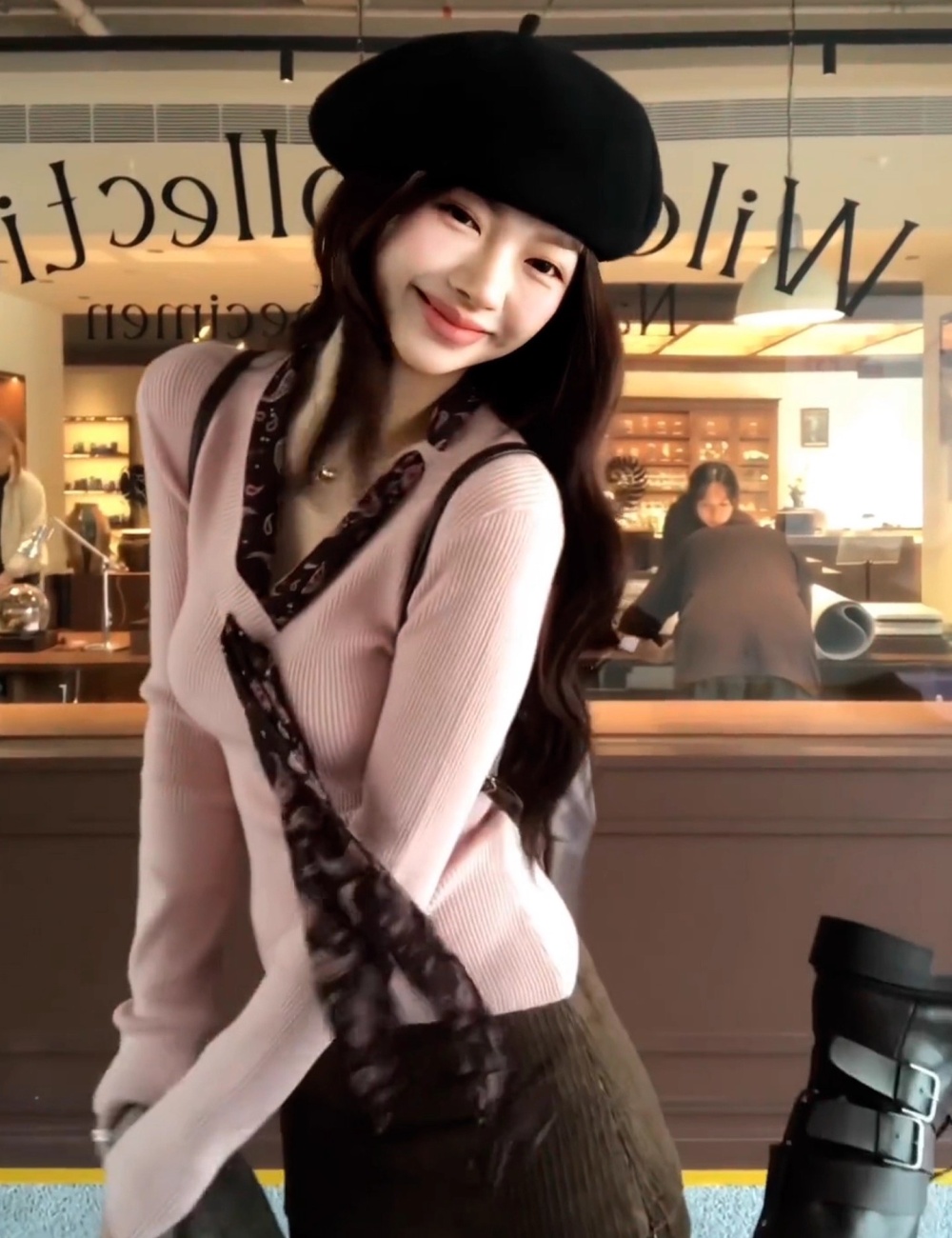 Knitted pink sweater slim autumn and winter tops