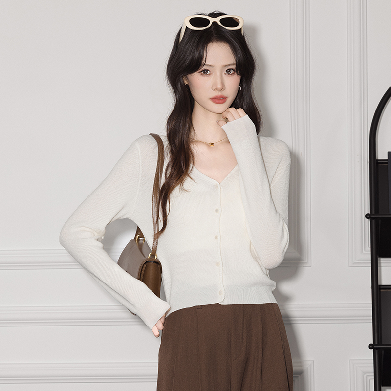 Slim autumn and winter cardigan temperament niche tops