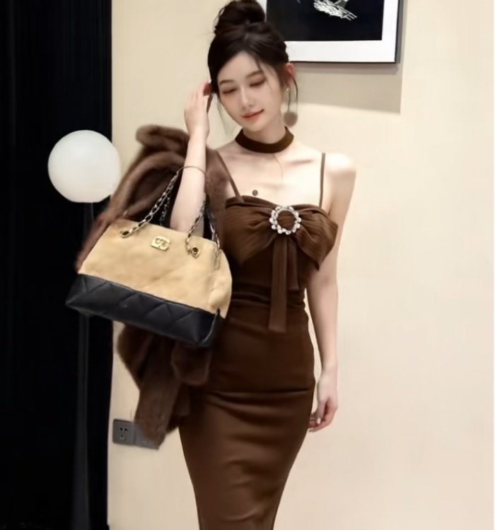 Sleeveless cashmere sexy package hip long inside the ride dress