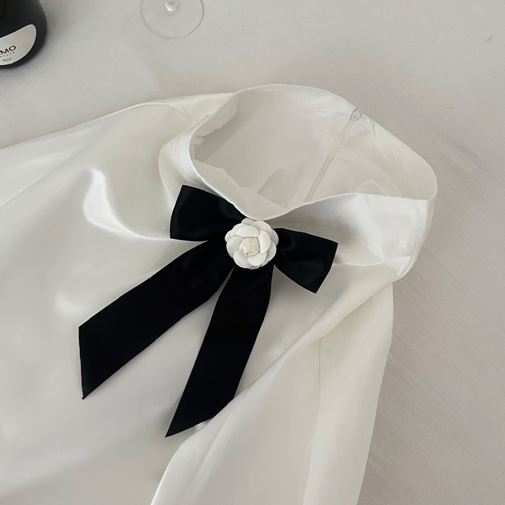 Flat shoulder fold tops gauze knitted skirt a set