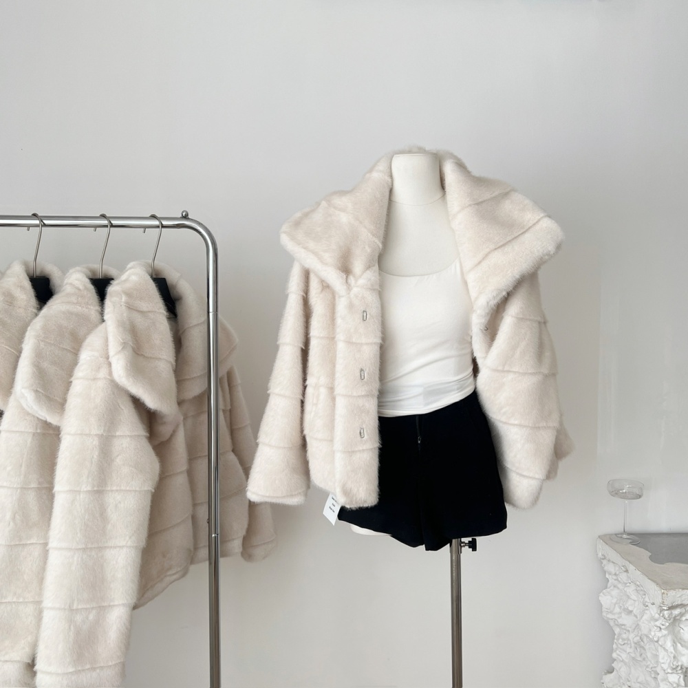 Simulation coat stripe fur coat for women