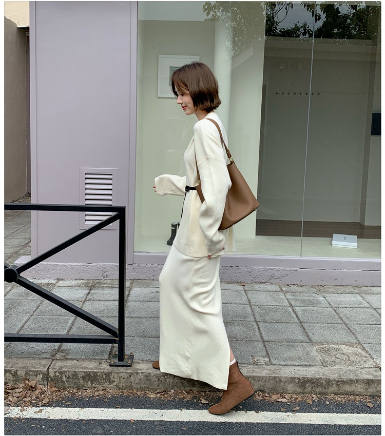 Halter lazy skirt slim V-neck sweater a set for women