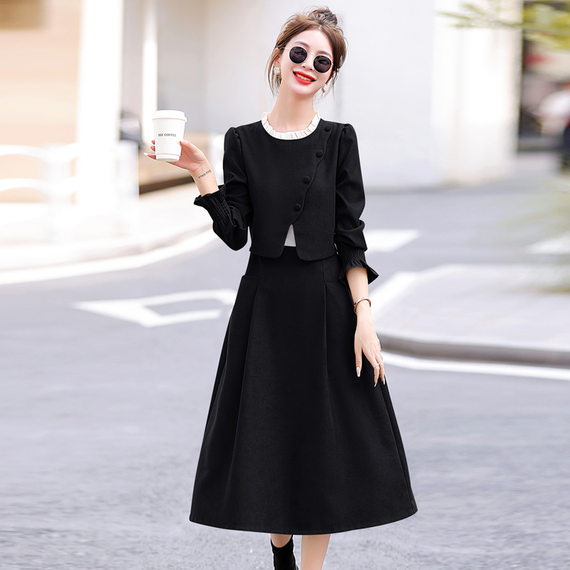 Ladies spring and autumn dress for women
