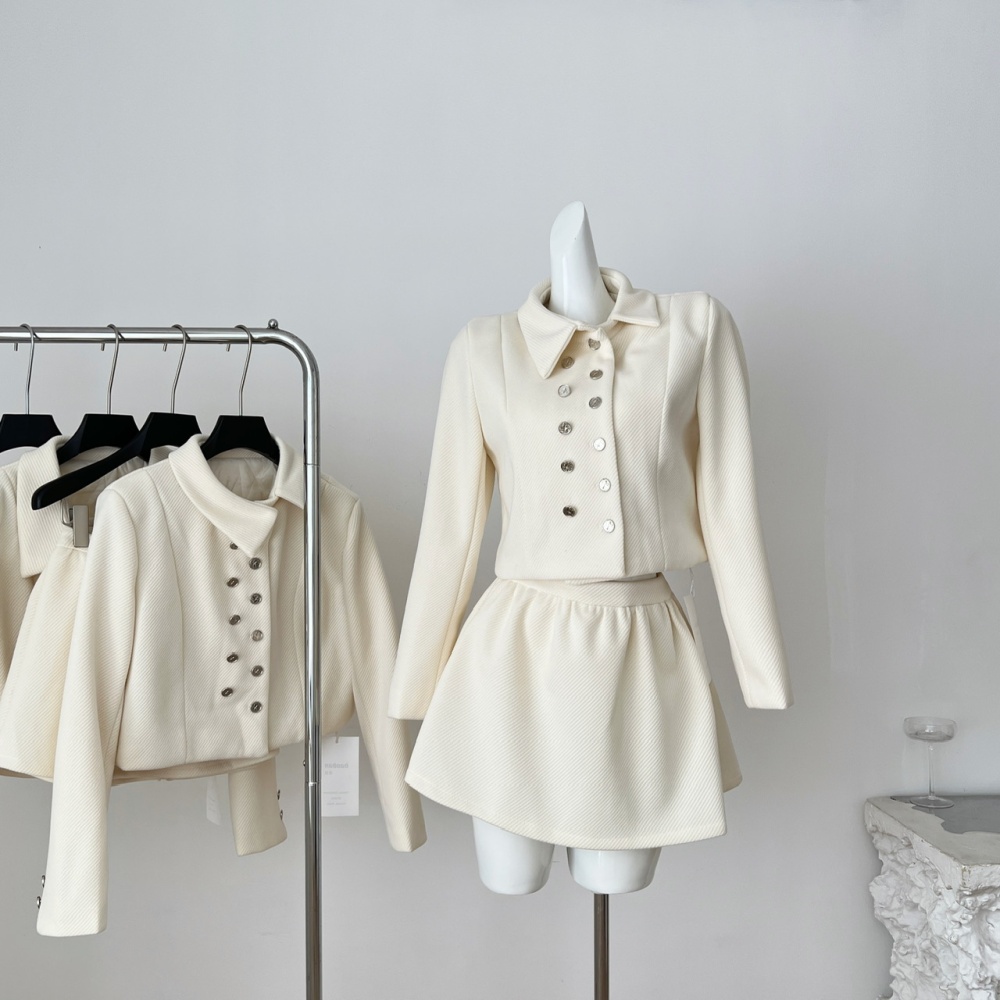 Thick and disorderly short skirt coat a set