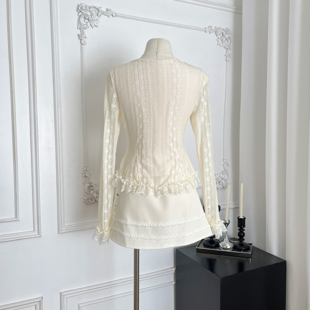 V-neck rhinestone tops lace skirt a set