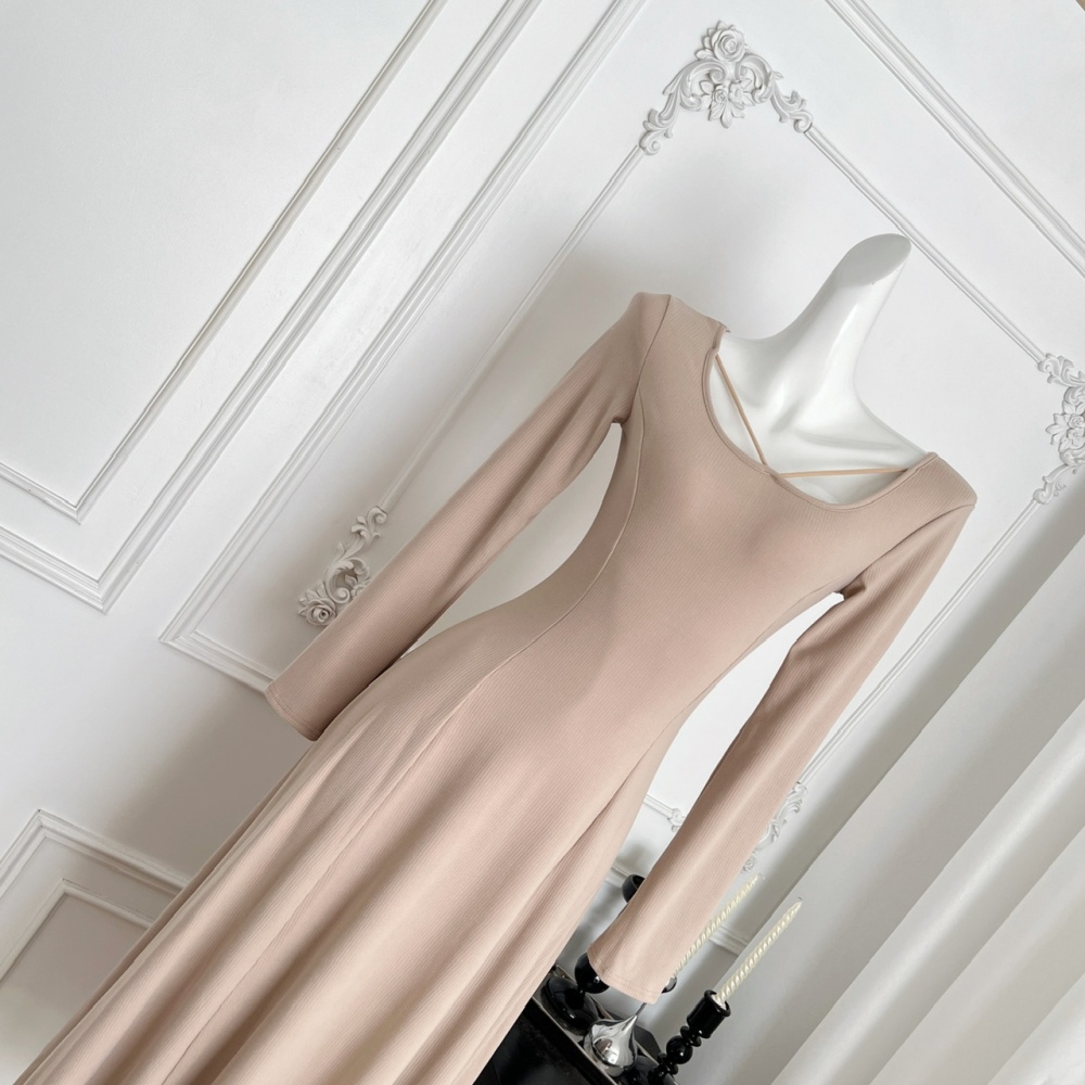 Bottoming inside the ride knitted dress for women