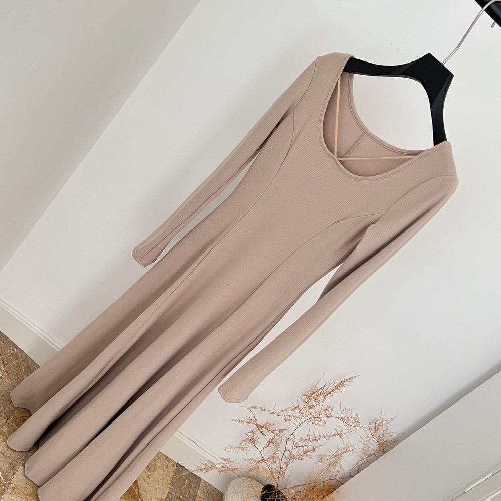 Bottoming inside the ride knitted dress for women