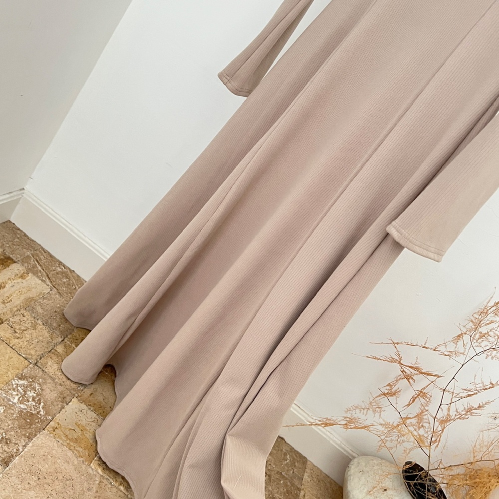 Bottoming inside the ride knitted dress for women