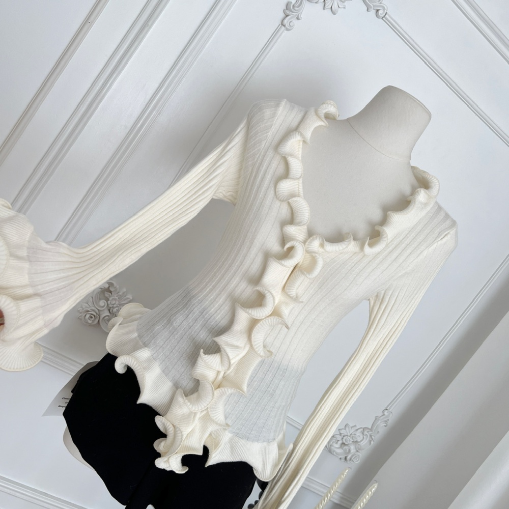 Beige slim sweater spring and autumn wood ear bottoming shirt