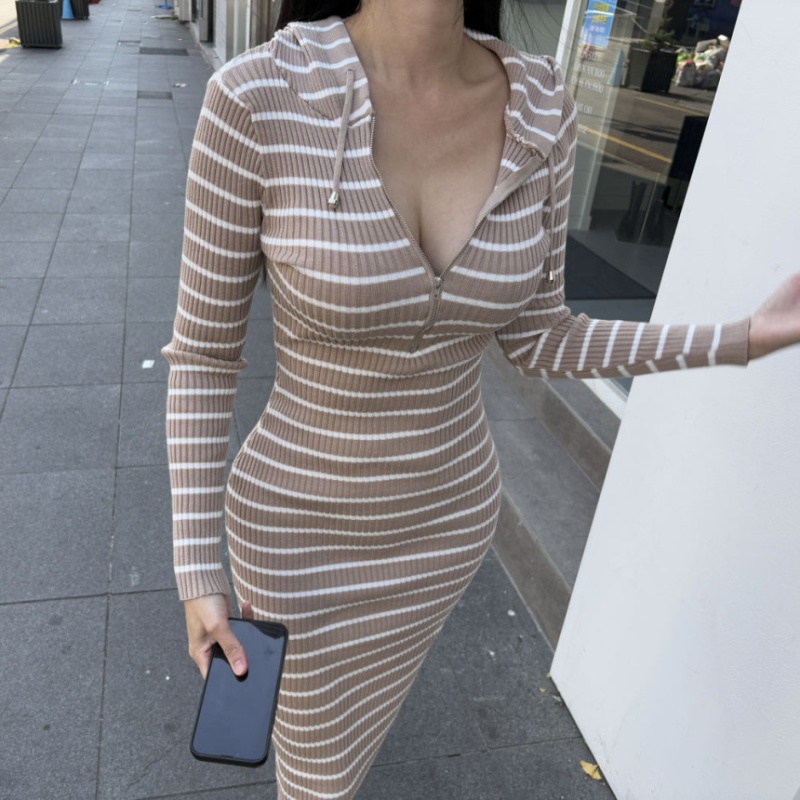 Mermaid long package hip autumn hooded stripe dress for women