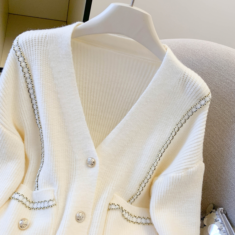 Loose autumn and winter cardigan V-neck retro sweater