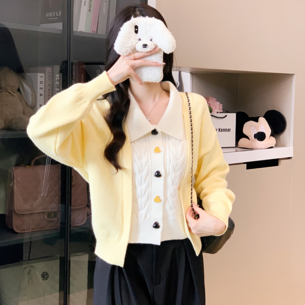 Loose knitted tender tops splice mixed colors Pseudo-two sweater