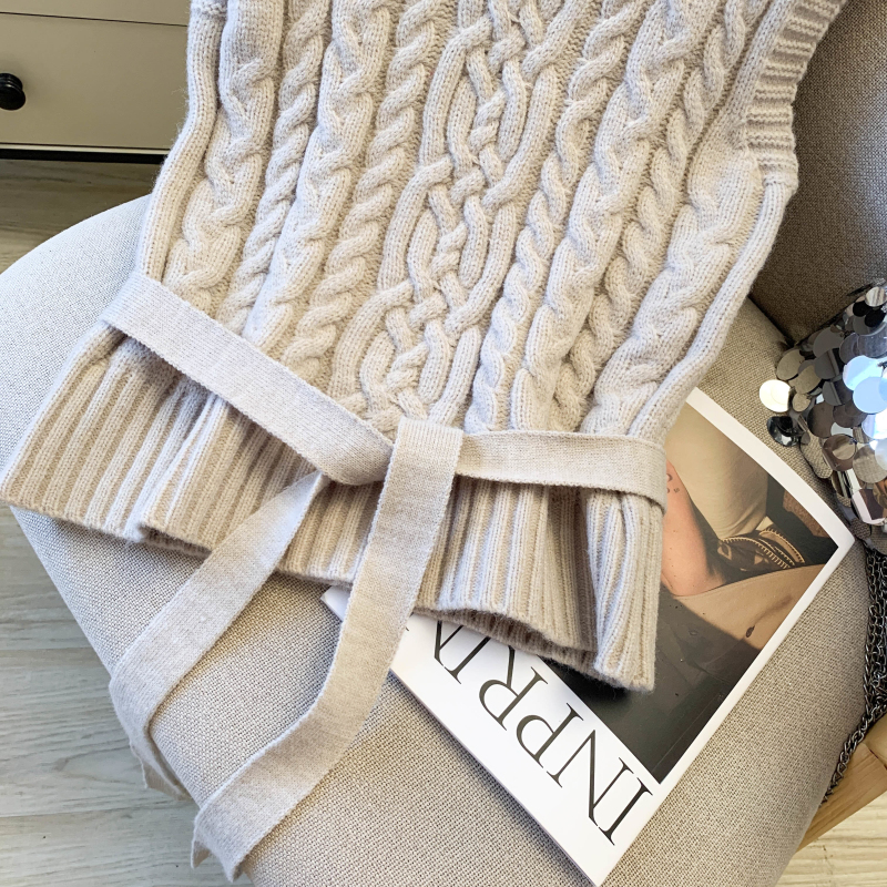 Collocation temperament waistcoat grain slim belt