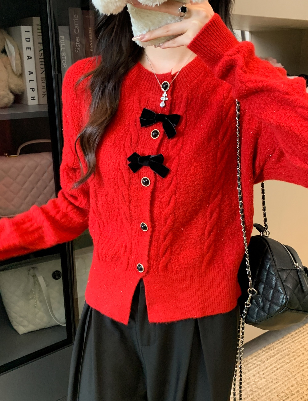 Temperament twist autumn and winter sweater for women