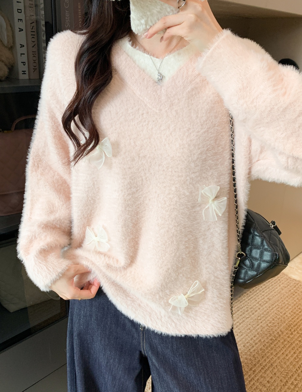 V-neck autumn and winter sweater bow tops for women