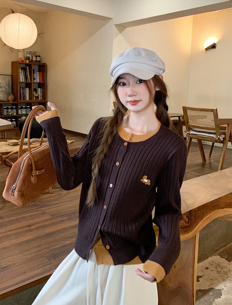 Round neck sweater mixed colors bottoming shirt for women