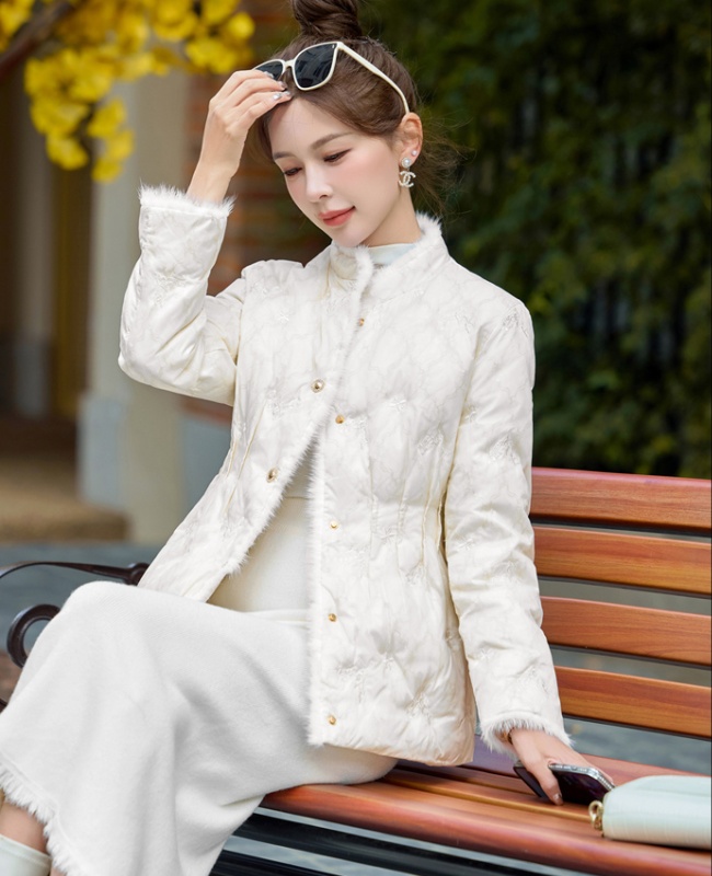 Pinched waist winter duck down embroidery down coat