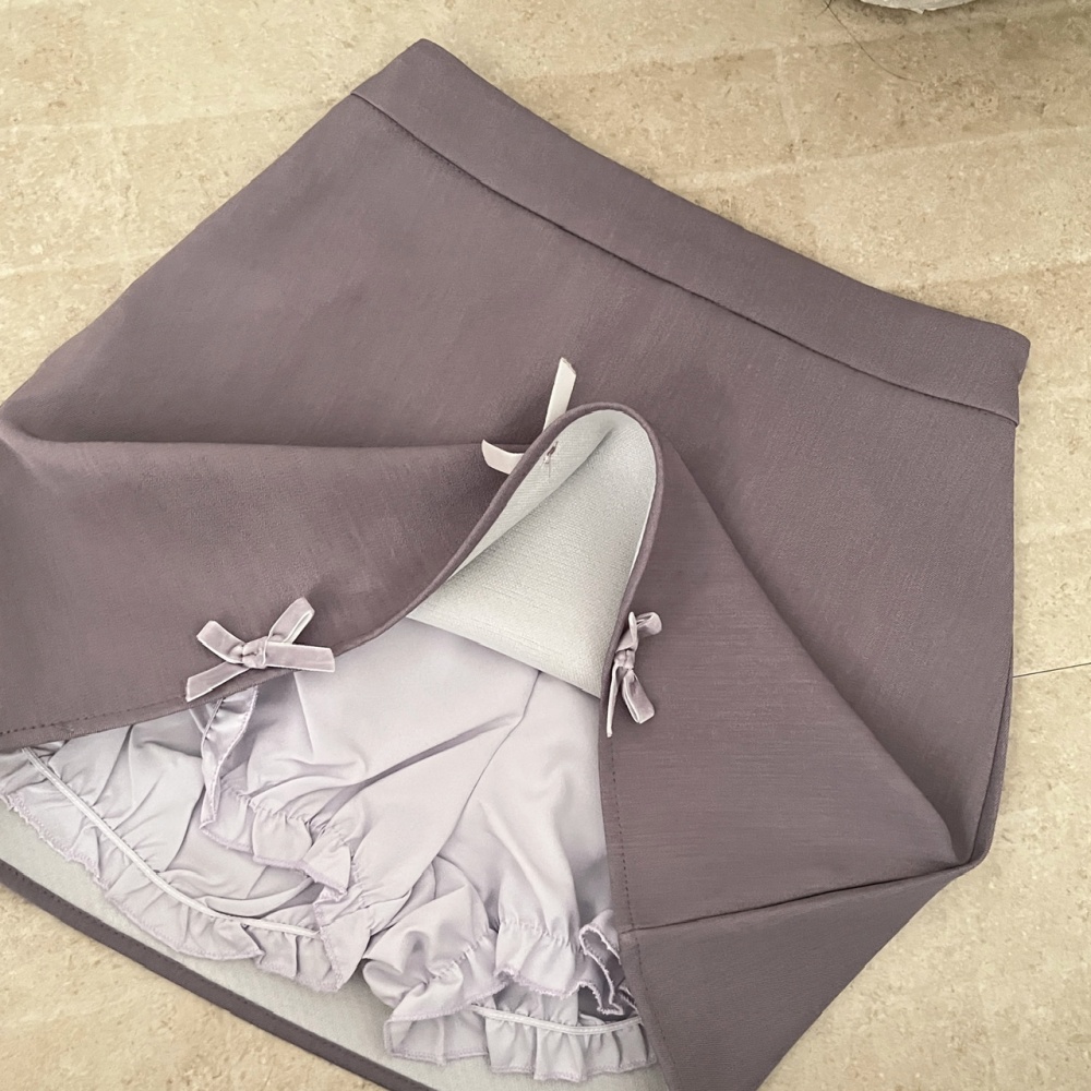 Enticement niche tops slim short skirt a set