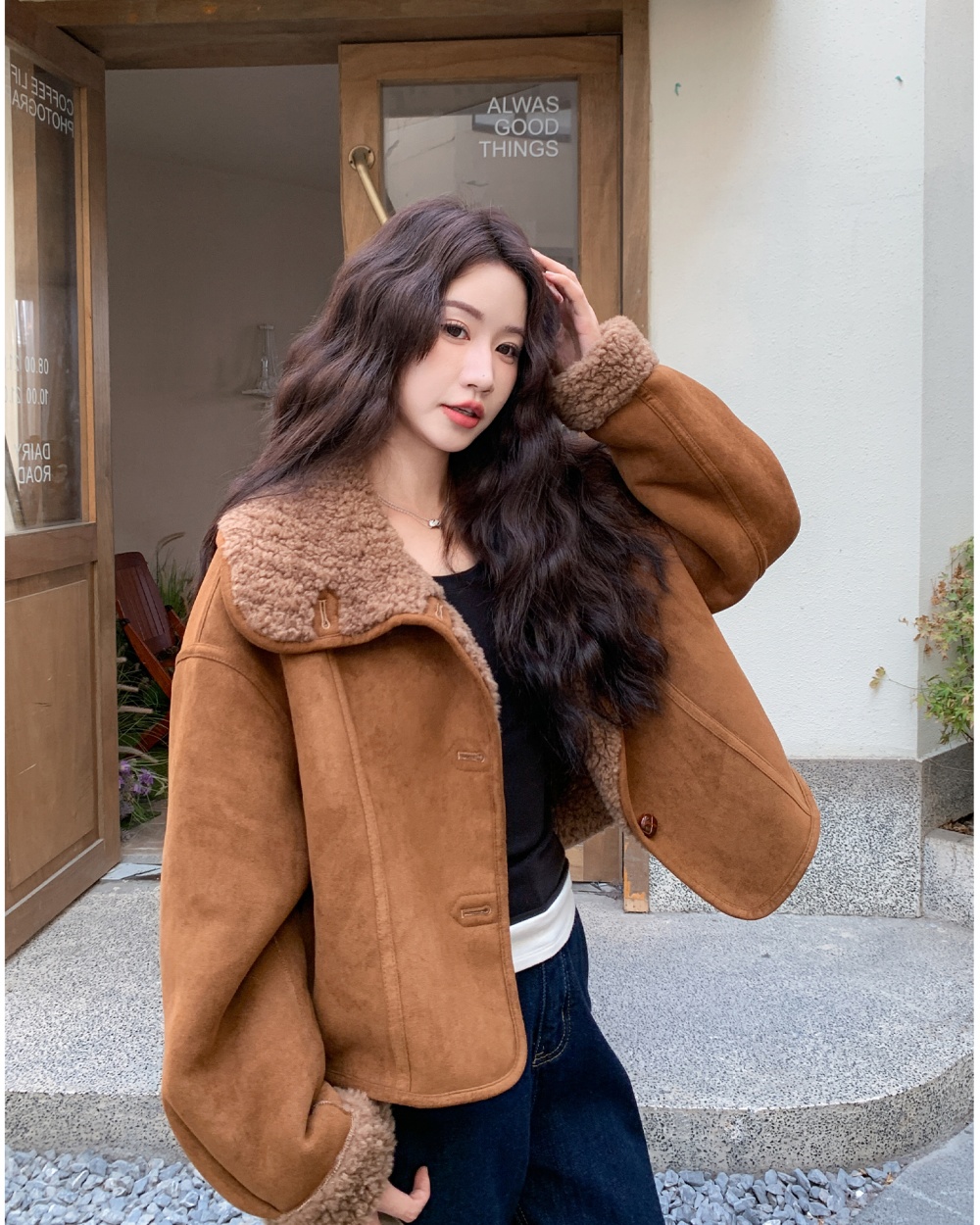 Winter elmo wear coat