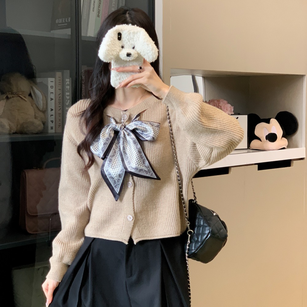 Knitted coat niche scarves for women