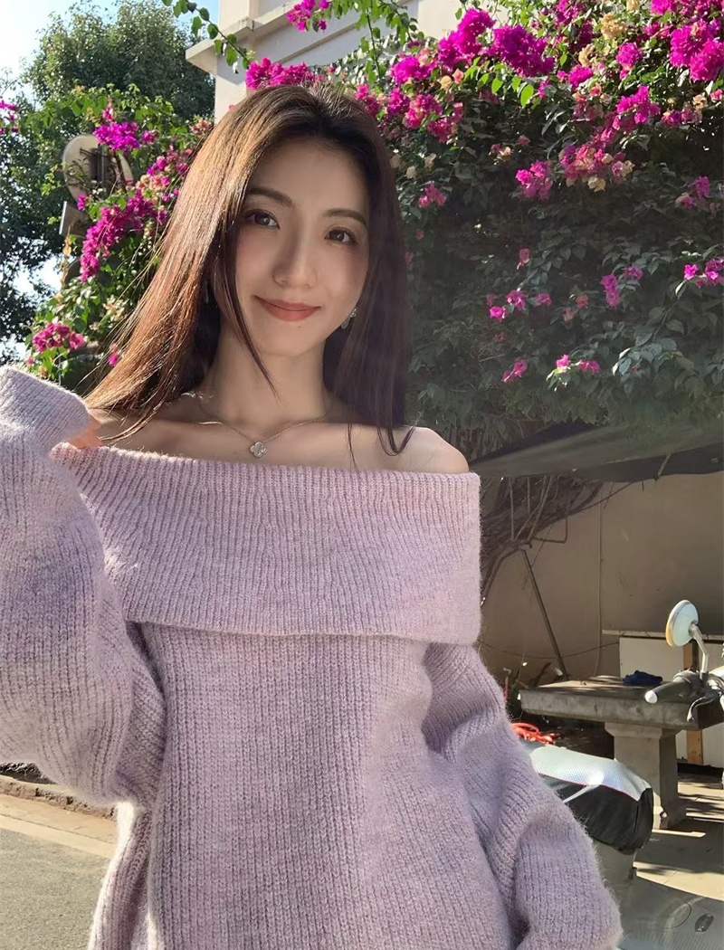 Knitted sweater bottoming tops for women
