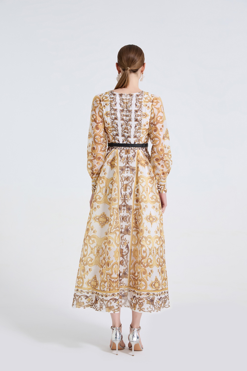 Long sleeve slim big skirt high waist round neck dress