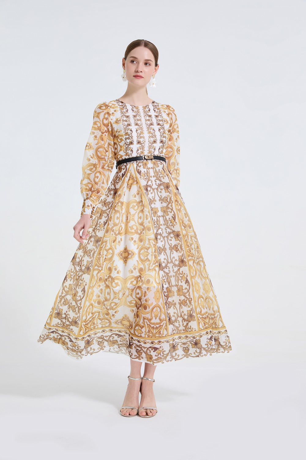 Long sleeve slim big skirt high waist round neck dress