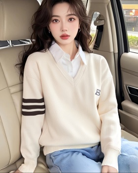 Splice knitted tops Pseudo-two bottoming shirt