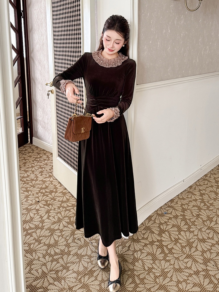 Slim wood ear temperament velvet splice dress