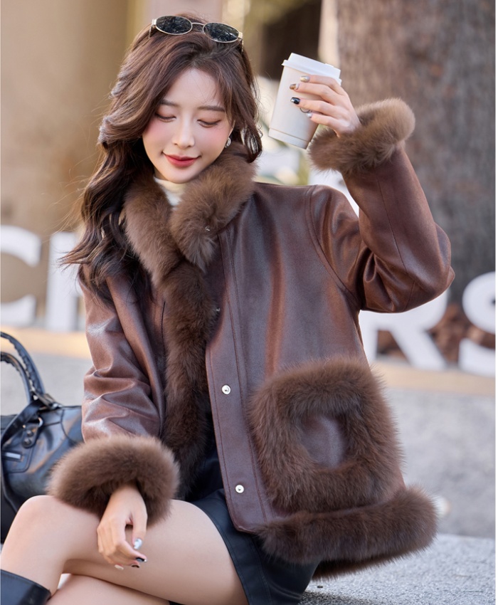 Winter thermal fur coat temperament down coat for women