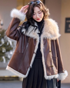 Fur collar imitation of fox parka suede fur coat for women