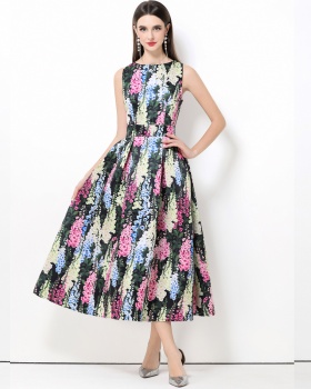 Pinched waist A-line clipping sleeveless dress