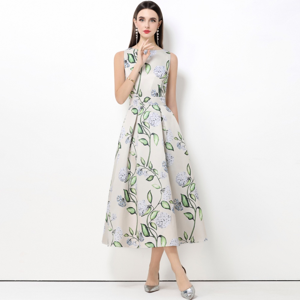 A-line clipping pinched waist stereoscopic dress