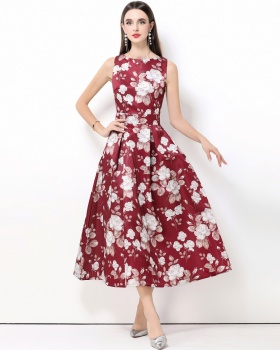 Clipping pinched waist sleeveless A-line high waist dress