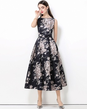 Sleeveless high waist pinched waist A-line dress