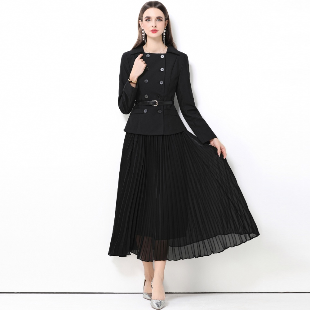 Long sleeve black lapel Pseudo-two splice dress