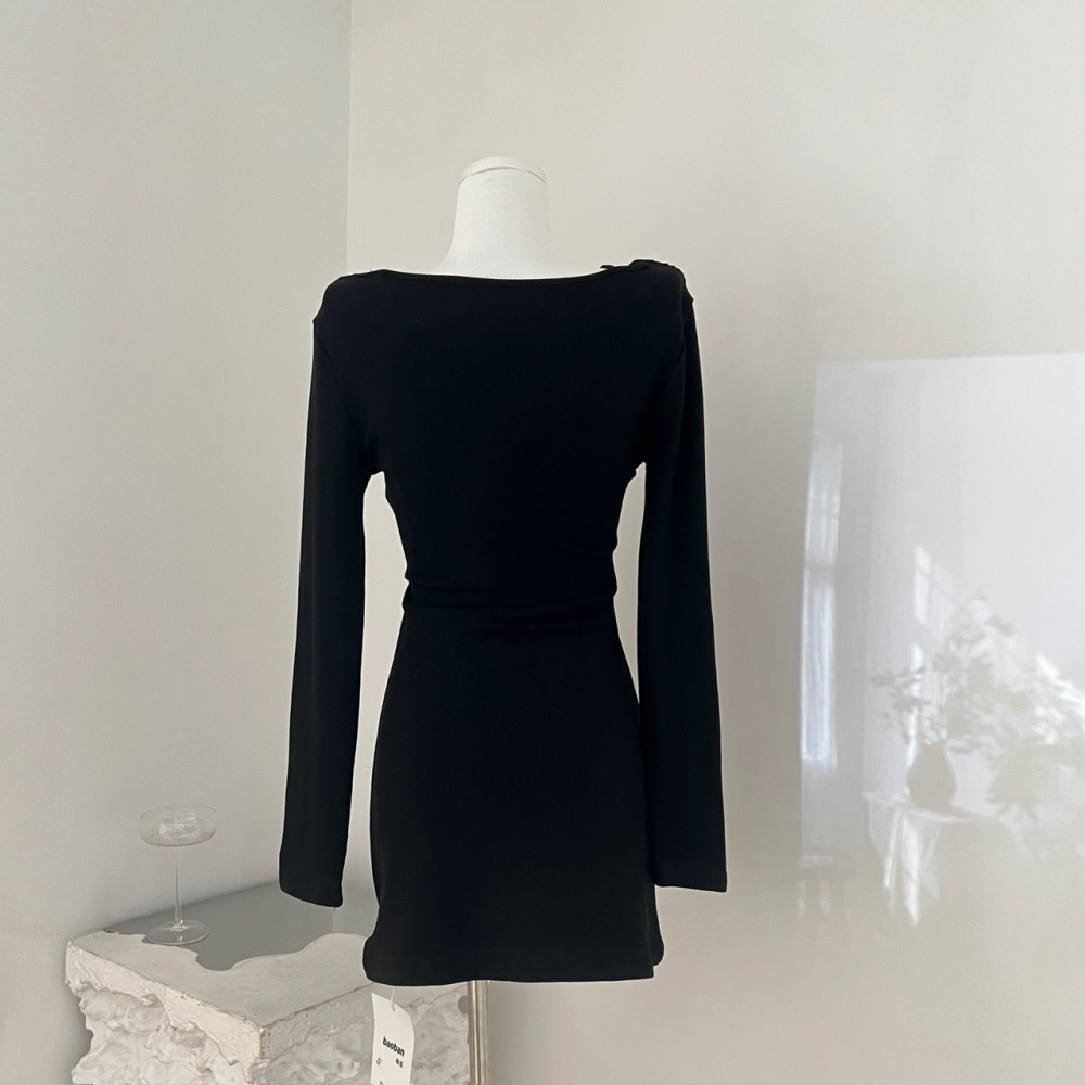 Knitted lotus leaf edges enticement dress for women