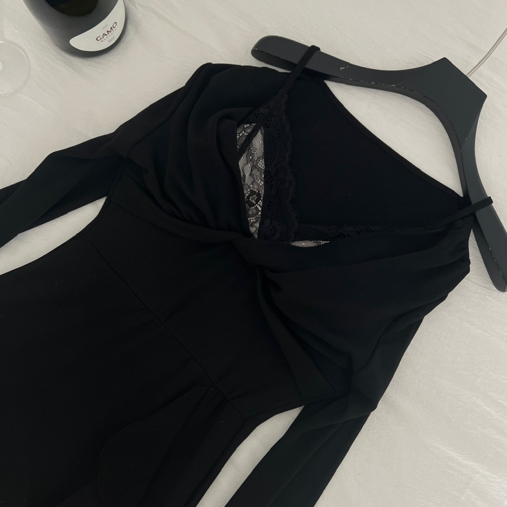 Knitted lotus leaf edges enticement dress for women