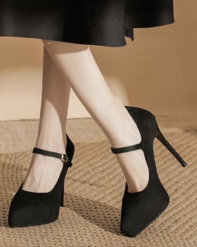 Low pointed platform fine-root high-heeled shoes