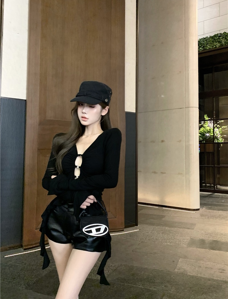 Hollow V-neck tops lotus leaf edges T-shirt