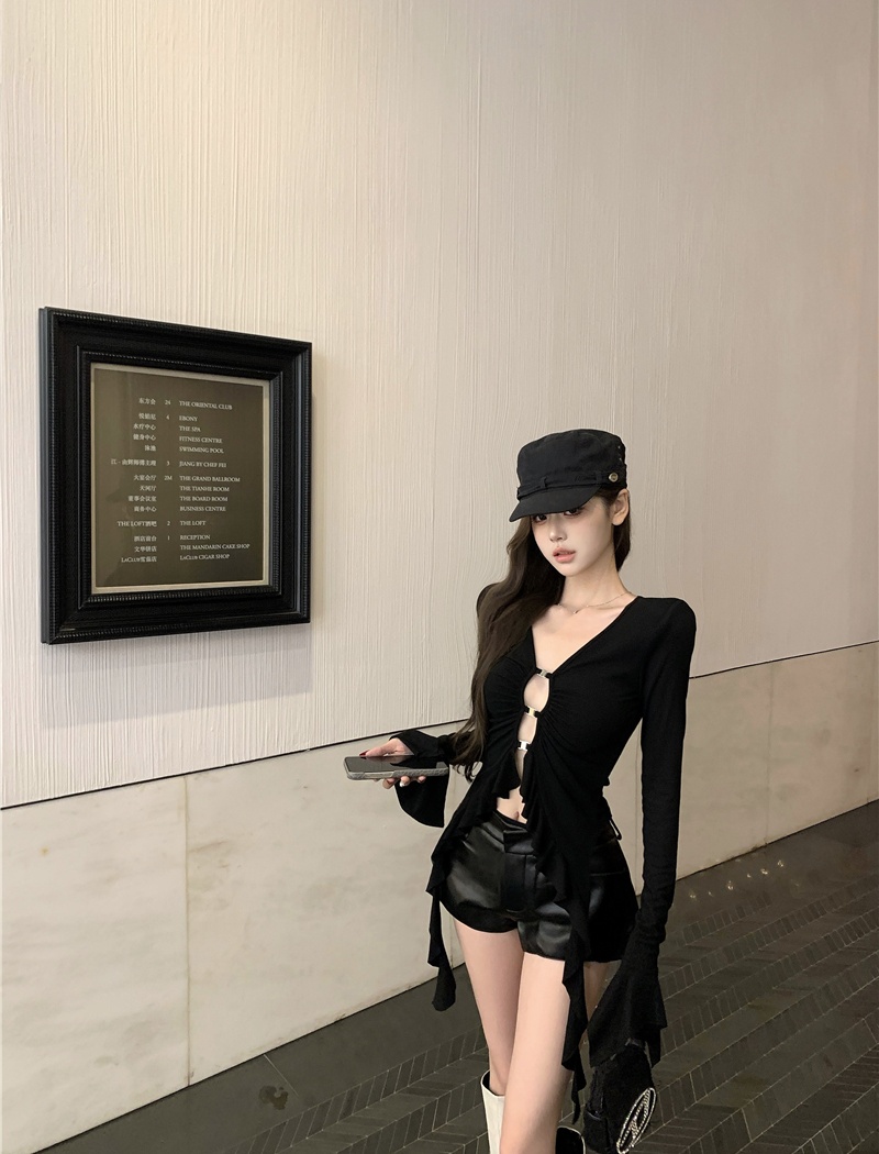 Hollow V-neck tops lotus leaf edges T-shirt