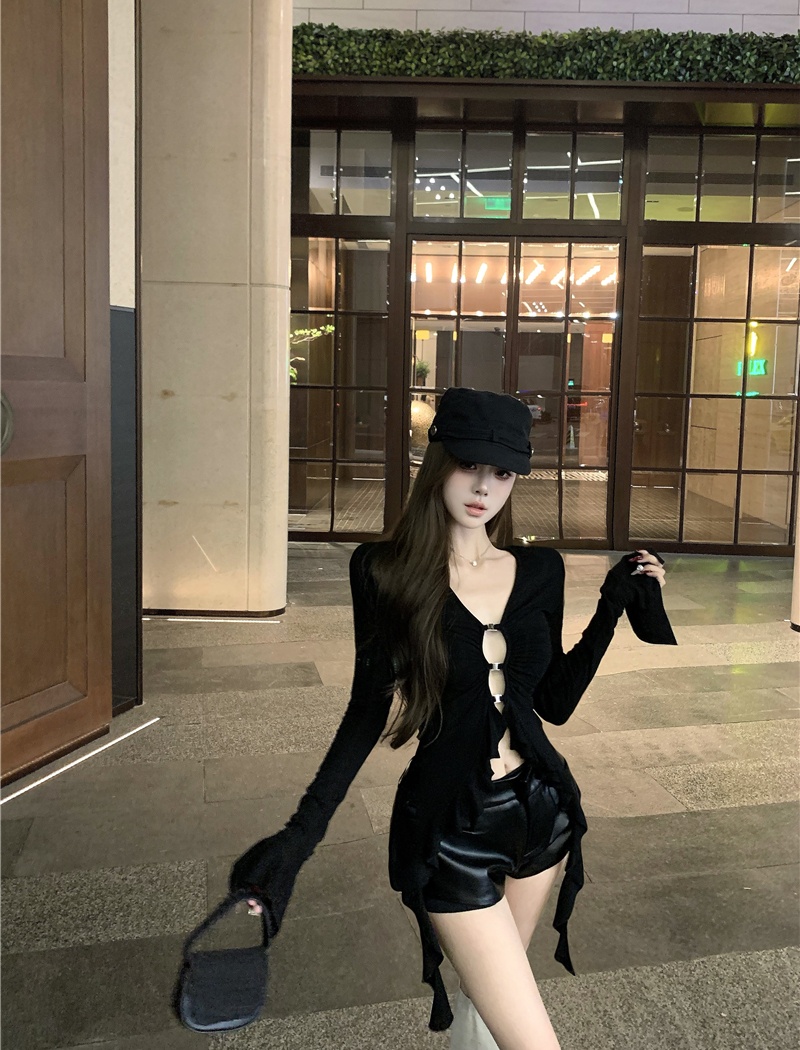 Hollow V-neck tops lotus leaf edges T-shirt