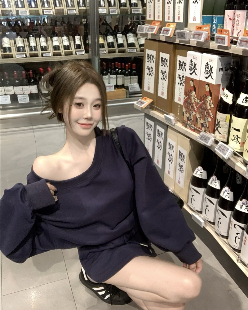 Sloping shoulder niche hoodie strapless tops for women