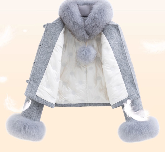 Scarf sleeve duck down down coat fox fur coat a set