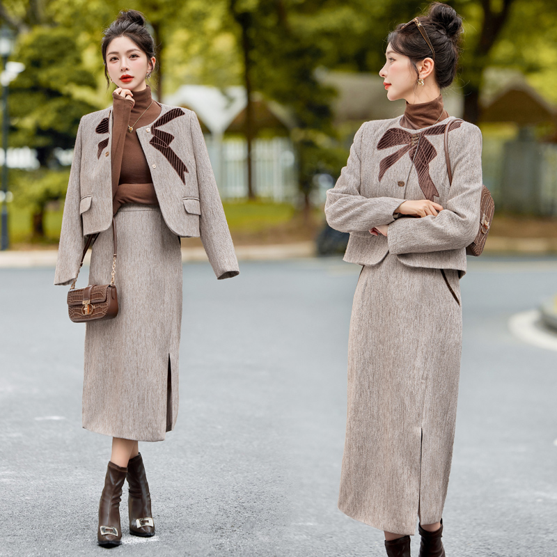 Beading chanelstyle coat embroidery skirt a set