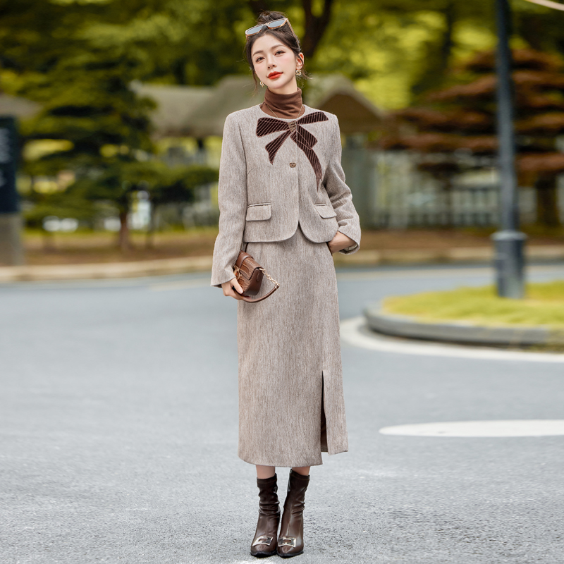 Beading chanelstyle coat embroidery skirt a set