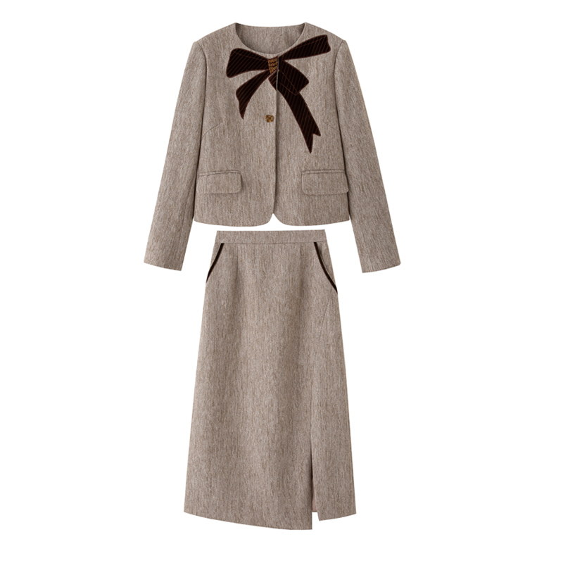 Beading chanelstyle coat embroidery skirt a set