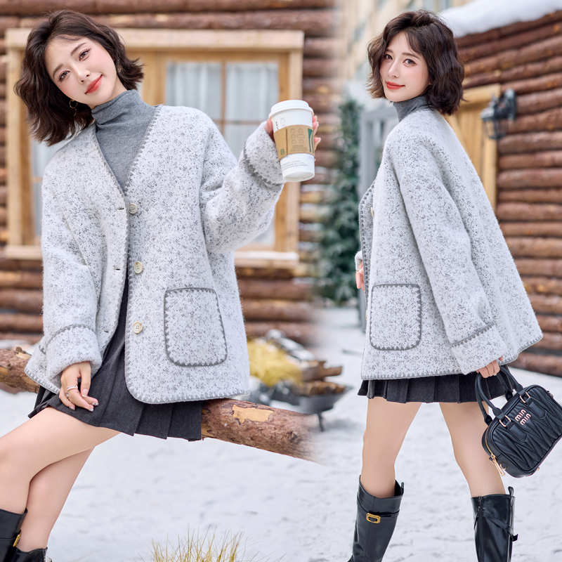 Chanelstyle temperament woolen coat winter overcoat for women