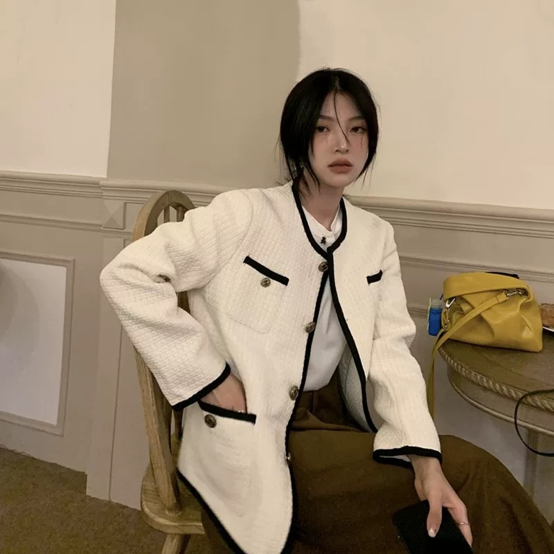 Korean style chanelstyle coat France style tops for women